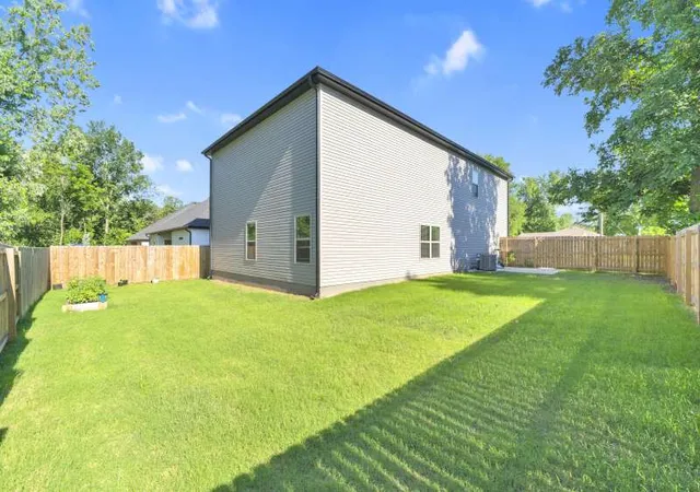 Photo 3 of Single family home for sale at 488 W 2nd Street, Centerton, AR 72719 | MLS# 1352525 | Listing updated on 2026-08-30