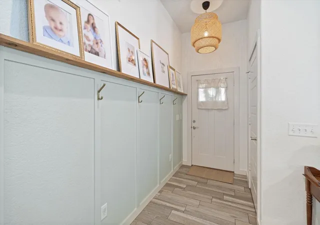 Photo 5 of Single family home for sale at 1138 Cyn Gate Dr, Siloam Springs, AR 72761 | MLS# 1352635 | Listing updated on 2026-08-31
