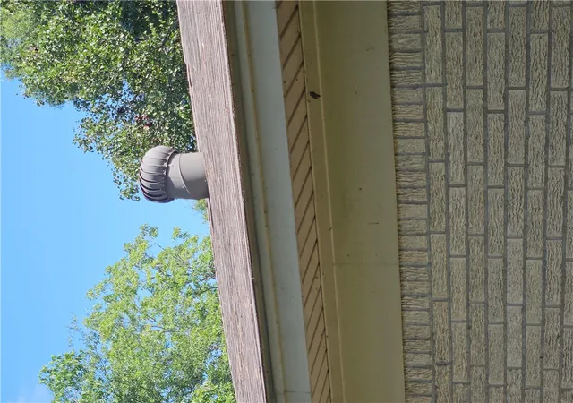 Photo 2 of Single family home for sale at 921 Willow, Malvern, AR 72104 | MLS# 1352410 | Listing updated on 2026-10-05