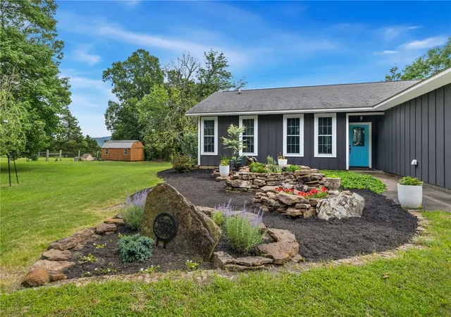 Photo 3 of Sale Pending at 11522 Pearce Rd, Fayetteville, AR 72701 | MLS# 1352636 | Listing updated on 2026-09-06