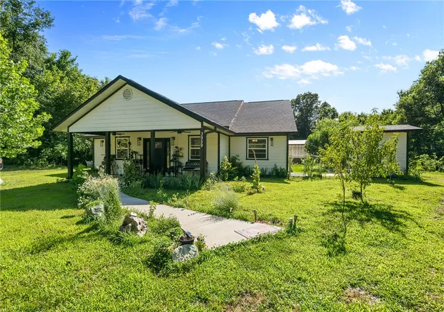 Photo 2 of Single family home for sale at 3959 County Rd 811, Green Forest, AR 72638 | MLS# 1352899 | Listing updated on 2026-08-31