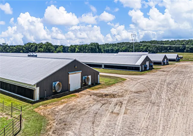 Photo 4 of House for sale at 276 Charton Rd, Morrilton, AR 72110 | MLS# 1352801 | Listing updated on 2026-09-14