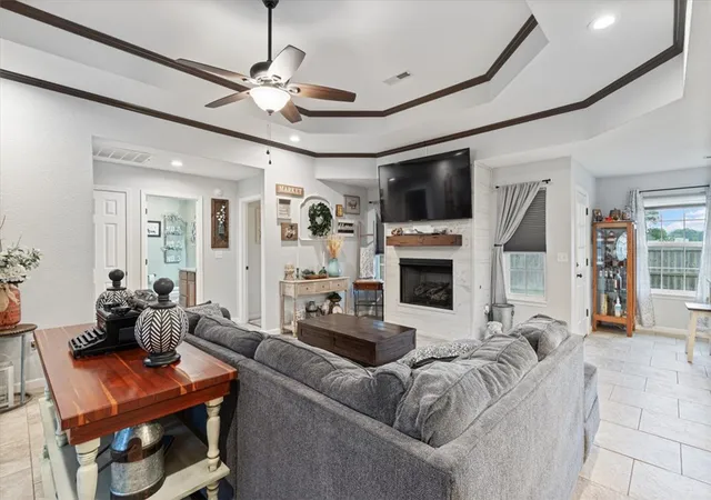 Photo 3 of Single family home for sale at 1523 William Ct, Siloam Springs, AR 72761 | MLS# 1352697 | Listing updated on 2026-10-16