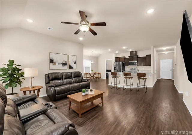 Photo 2 of Single family home for sale at 6704 Sw Chestnut Hl Ave, Bentonville, AR 72713 | MLS# 1353004 | Listing updated on 2026-09-23