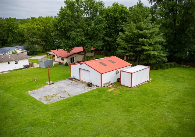 Photo 4 of Single family home for sale at 156 N Maple, Cave Springs, AR 72718 | MLS# 1352978 | Listing updated on 2026-08-29