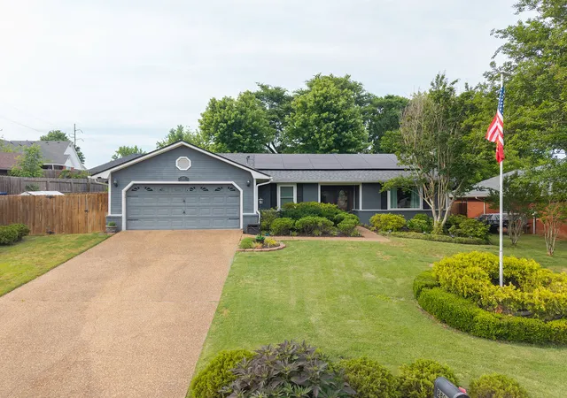 Photo 3 of Sale Pending at 8801 Jackson St, Fort Smith, AR 72903 | MLS# 1353094 | Listing updated on 2026-09-14