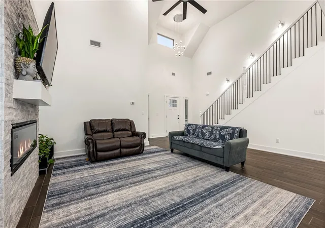 Photo 4 of Single family home for sale at 7100 SW High Meadow Blvd, Bentonville, AR 72713 | MLS# 1353113 | Listing updated on 2026-09-13