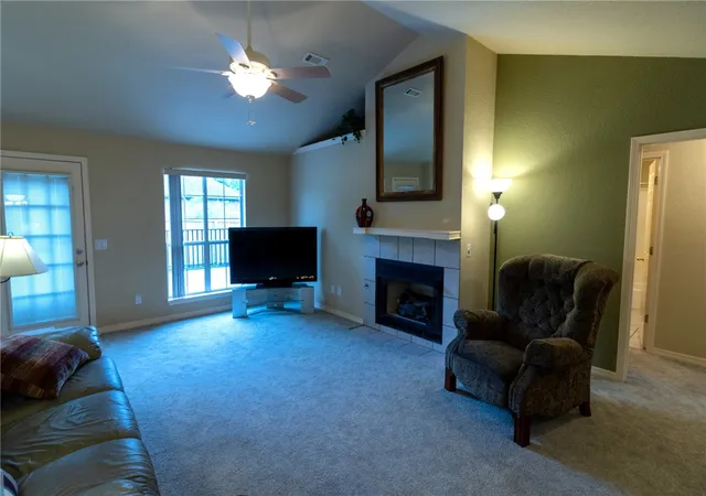 Photo 3 of Sale Pending at 7 Northaven St, Farmington, AR 72730 | MLS# 1353364 | Listing updated on 2026-09-04