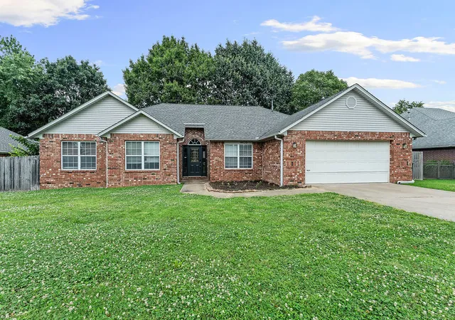 Photo 1 of Single family home for sale at 4476 Sandingham St, Fayetteville, AR 72704 | MLS# 1353460 | Listing updated on 2026-09-27