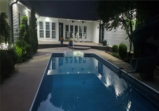 Photo 1 of Single family home for sale at 19489 Oak Cir, Springdale, AR 72764 | MLS# 1353513 | Listing updated on 2026-09-09