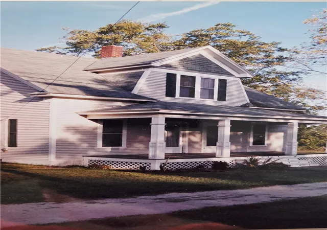 Photo 4 of Single family home for sale at 902 N Mount Olive St, Siloam Springs, AR 72761 | MLS# 1353624 | Listing updated on 2026-08-28