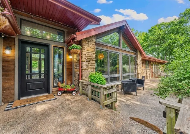 Photo 1 of Sale Pending at 17450 Railroad Cut Rd, Rogers, AR 72756 | MLS# 1353872 | Listing updated on 2026-08-31