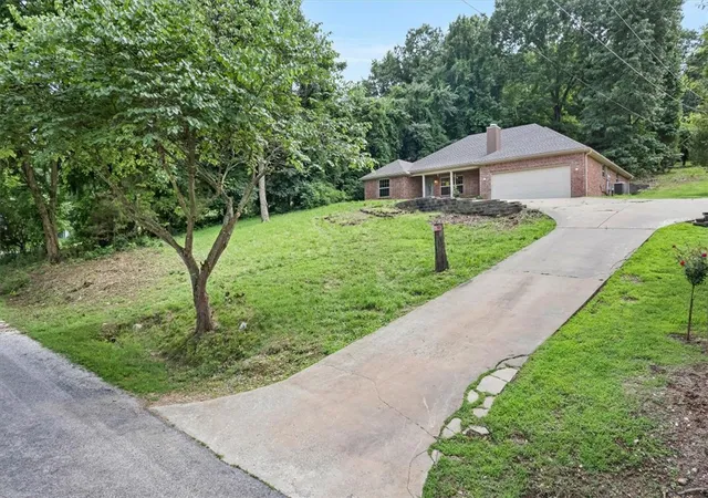 Photo 2 of Sale Pending at 22773 Raymond St, Springdale, AR 72764 | MLS# 1353907 | Listing updated on 2026-09-17