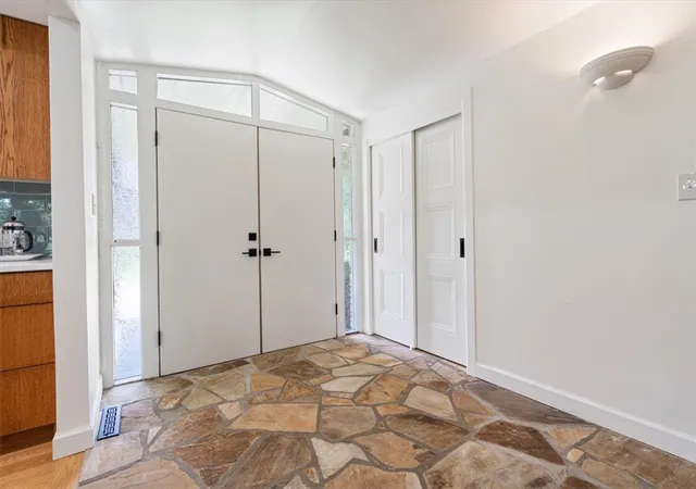 Photo 3 of Single family home for sale at 100 Carl St, Siloam Springs, AR 72761 | MLS# 1353696 | Listing updated on 2026-08-31