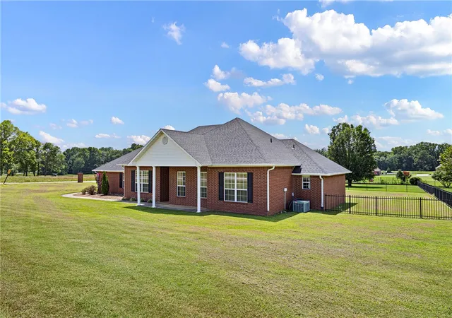 Photo 2 of Single family home for sale at 10016 Susan St, Danville, AR 72833 | MLS# 1354053 | Listing updated on 2026-09-03