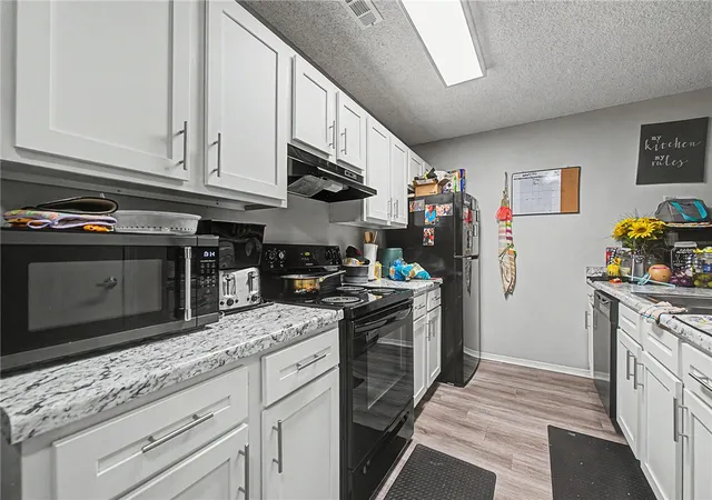 Photo 3 of Townhouse for sale at 1628 N Boxley Ave, Fayetteville, AR 72704 | MLS# 1353672 | Listing updated on 2026-08-31