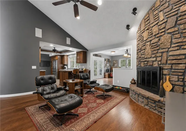Photo 4 of Single family home for sale at 105 E Woodside Ln, Rogers, AR 72756 | MLS# 1353730 | Listing updated on 2026-08-31