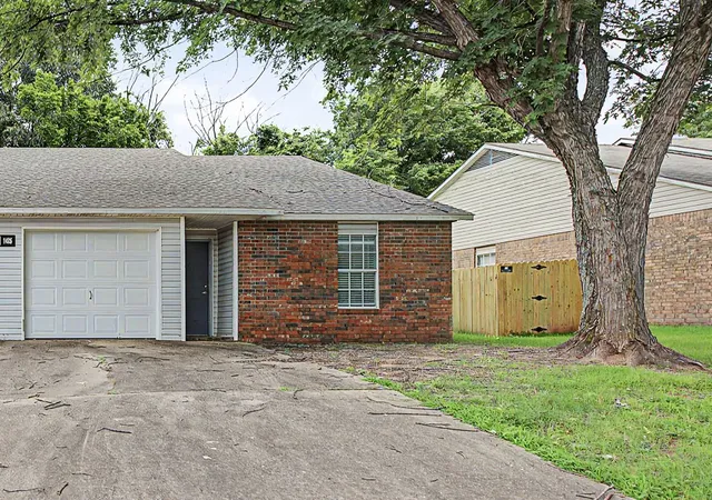 Photo 1 of Townhouse for sale at 1426 N Boxley Ave, Fayetteville, AR 72704 | MLS# 1353667 | Listing updated on 2026-08-31