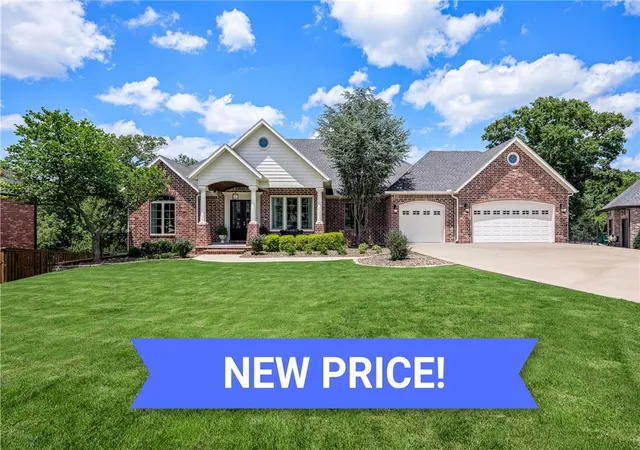 Photo 1 of Mansion for sale at 3140 Laurel Cir, Centerton, AR 72719 | MLS# 1351360 | Listing updated on 2026-09-05