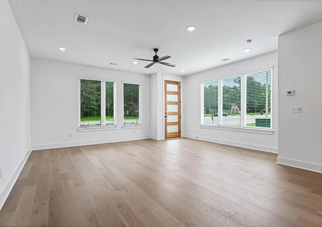 Photo 3 of Sale Pending at 4100 W Olive St, Rogers, AR 72756 | MLS# 1354226 | Listing updated on 2026-09-03
