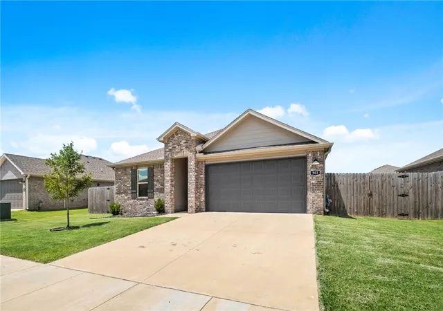 Photo 3 of Single family home for sale at 903 Nursery Rd, Rogers, AR 72758 | MLS# 1354257 | Listing updated on 2026-09-11