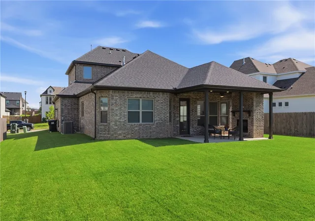 Photo 37 of Sale Pending at 1421 Elijahs Dr, Cave Springs, AR 72718 | MLS# 1353745 | Listing updated on 2026-08-31