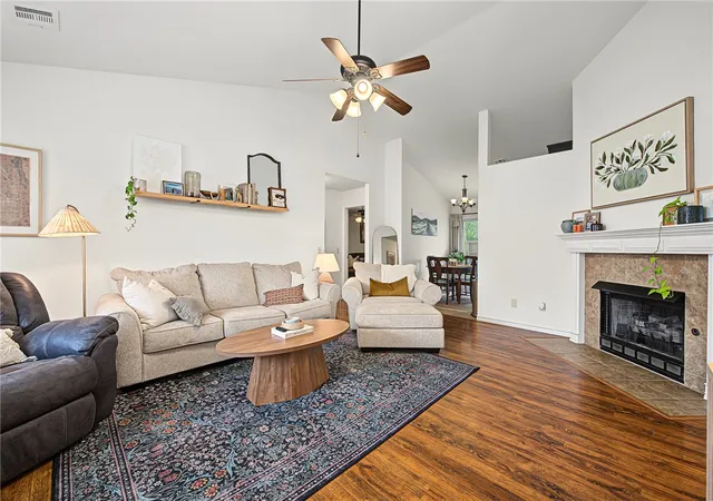 Photo 2 of Sale Pending at 4479 W Cheyenne Dr, Fayetteville, AR 72704 | MLS# 1354322 | Listing updated on 2026-09-08