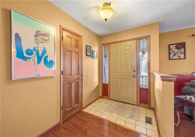 Photo 3 of Single family home for sale at 14 Walney Dr, Bella Vista, AR 72715 | MLS# 1354387 | Listing updated on 2026-09-03