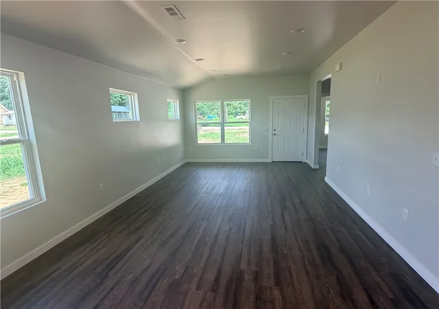 Photo 4 of Single family home for sale at 319 Charley St, Decatur, AR 72722 | MLS# 1354468 | Listing updated on 2026-08-31