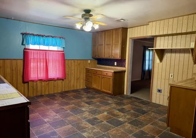 Photo 3 of Single family home for sale at 5222 Cedar Dr, Colcord, OK 74338 | MLS# 1354464 | Listing updated on 2026-09-30