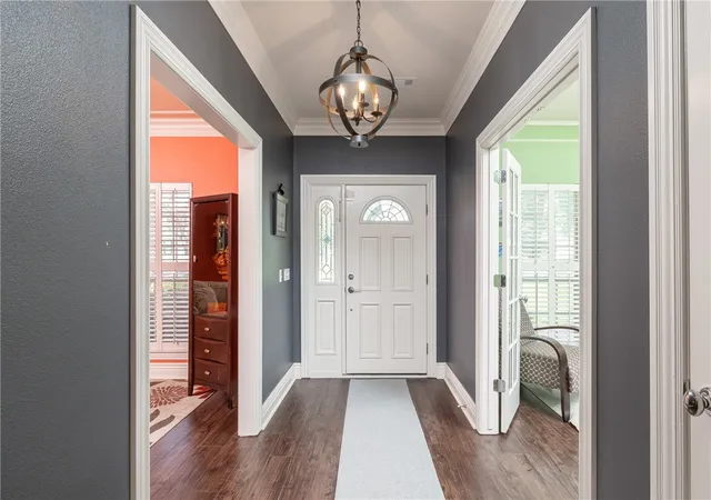 Photo 4 of Sale Pending at 414 Oak Manor Cir, Springdale, AR 72764 | MLS# 1353614 | Listing updated on 2026-08-31