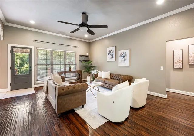 Photo 4 of Single family home for sale at 5 Bere Cir, Bella Vista, AR 72714 | MLS# 1354600 | Listing updated on 2026-10-06
