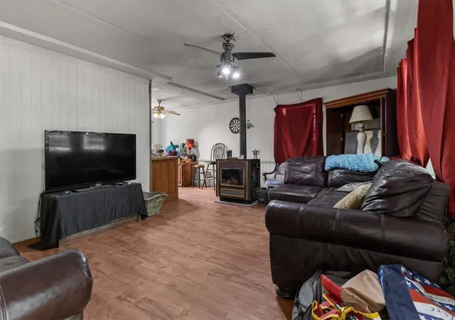 Photo 4 of Single family home for sale at 10619 Old Cabin Rd, Winslow, AR 72959 | MLS# 1354662 | Listing updated on 2026-08-30