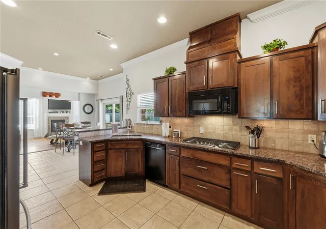 Photo 2 of Single family home for sale at 1407 Nw 3rd Street, Bentonville, AR 72712 | MLS# 1354177 | Listing updated on 2026-10-21
