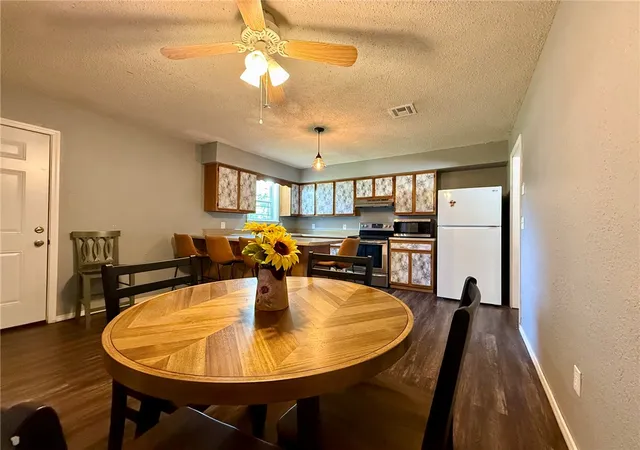 Photo 4 of Single family home for sale at 399 Raines Rd, Siloam Springs, AR 72761 | MLS# 1354457 | Listing updated on 2026-10-05