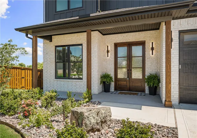 Photo 1 of Sale Pending at 3407 SW Starburst Ave, Bentonville, AR 72713 | MLS# 1354713 | Listing updated on 2026-10-15