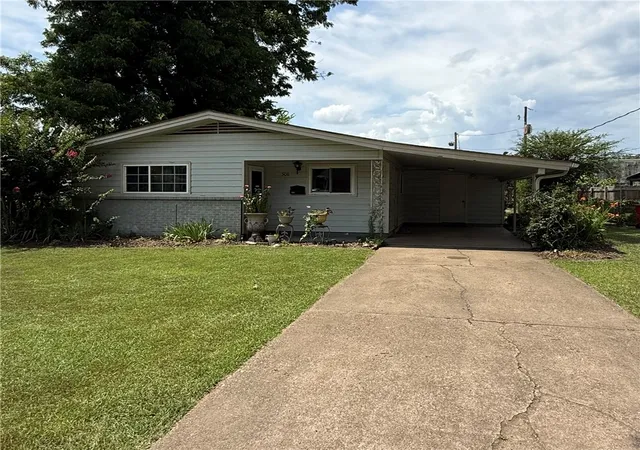 Photo 1 of Single family home for sale at 506 Harrison St, Dardanelle, AR 72834 | MLS# 1354910 | Listing updated on 2026-09-11