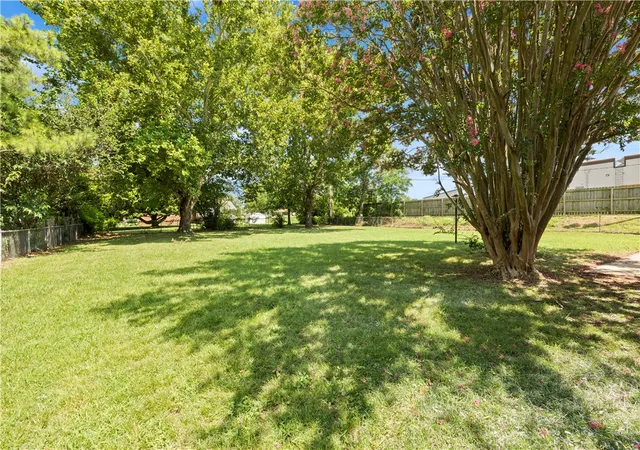 Photo 35 of Single family home for sale at 2415 64th Street, Fort Smith, AR 72903 | MLS# 1354931 | Listing updated on 2026-08-28
