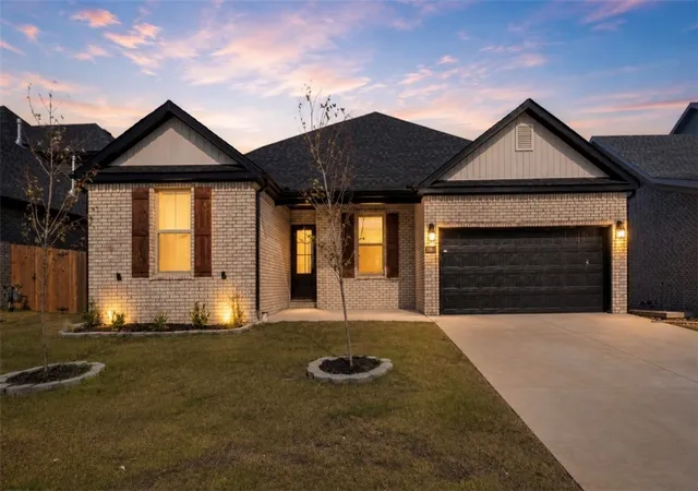 Photo 1 of Single family home for sale at 7008 Sw High Meadow Blvd, Bentonville, AR 72713 | MLS# 1354942 | Listing updated on 2026-09-29