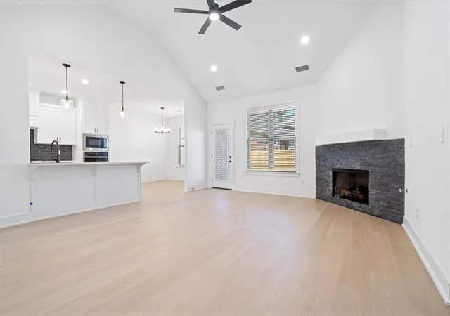 Photo 3 of Single family home for sale at 7008 SW High Meadow Blvd, Bentonville, AR 72713 | MLS# 1354942 | Listing updated on 2026-09-29