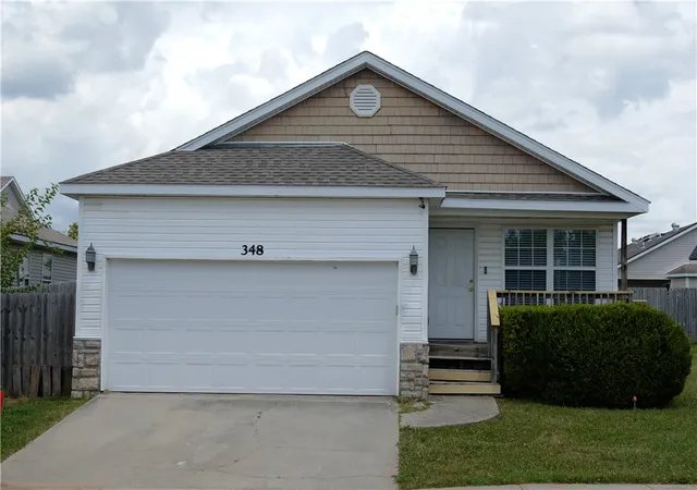 Photo 3 of Single family home for sale at 348 Cascade Cir, Springdale, AR 72764 | MLS# 1355033 | Listing updated on 2026-09-08
