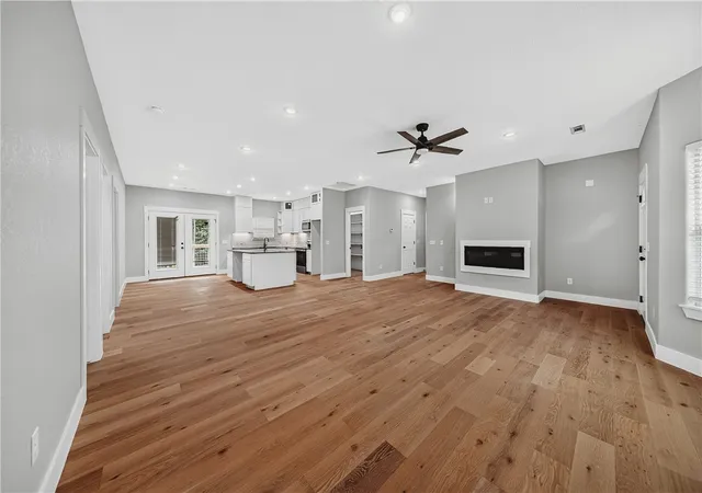 Photo 1 of Single family home for sale at 8 Whitstable Dr, Bella Vista, AR 72714 | MLS# 1355086 | Listing updated on 2026-09-04