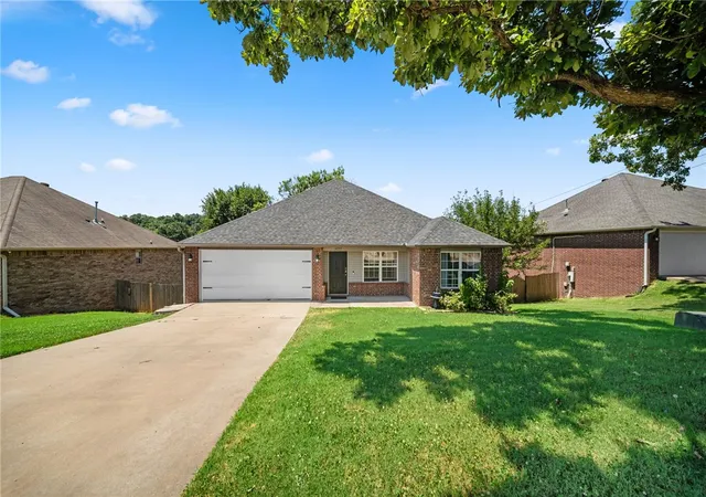Photo 1 of Single family home for sale at 6257 Cord Ave, Springdale, AR 72762 | MLS# 1355200 | Listing updated on 2026-09-20