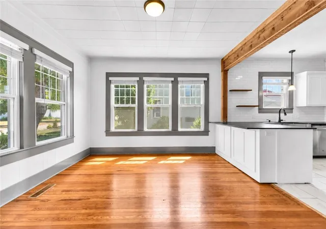 Photo 5 of Single family home for sale at 424 W Cedar St, Rogers, AR 72756 | MLS# 1355124 | Listing updated on 2026-08-29