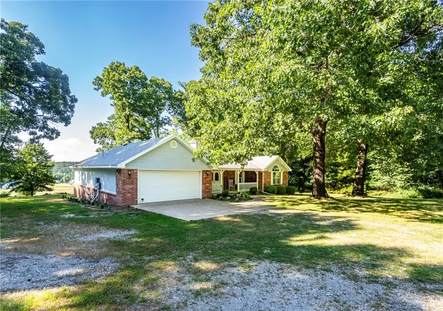 Photo 1 of Single family home for sale at 11133 Roggen Ln, Gravette, AR 72736 | MLS# 1355371 | Listing updated on 2026-09-02