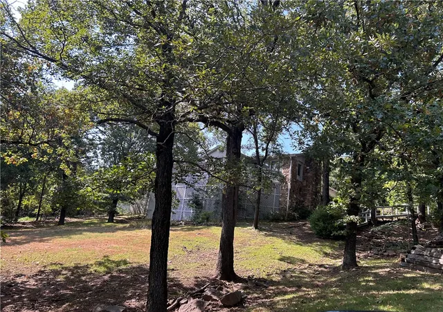Photo 1 of Single family home for sale at 61 Abbey Rd, Russellville, AR 72802 | MLS# 1355430 | Listing updated on 2026-10-05