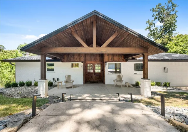 Photo 3 of Single family home for sale at 10 Reynolds Rd, Rogers, AR 72756 | MLS# 1354917 | Listing updated on 2026-10-04