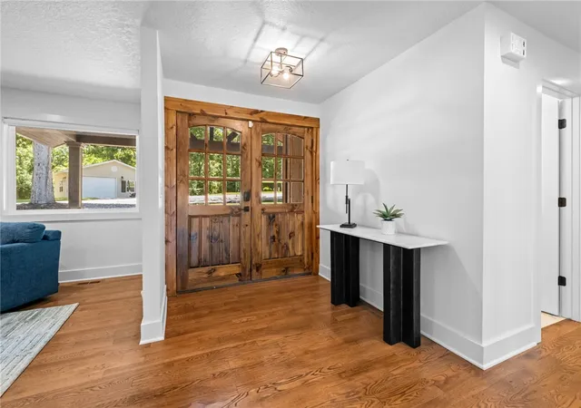 Photo 4 of Single family home for sale at 10 Reynolds Rd, Rogers, AR 72756 | MLS# 1354917 | Listing updated on 2026-10-04