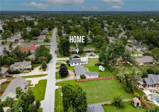 Photo 3 of Land for sale at 212 Nw G St, Bentonville, AR 72712 | MLS# 1355453 | Listing updated on 2026-09-06
