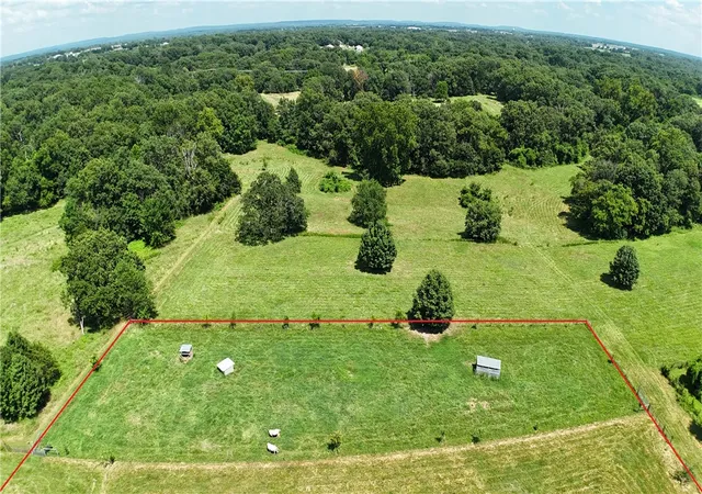 Photo 2 of Sale Pending at Jack Crabtree Rd, Bentonville, AR 72712 | MLS# 1355163 | Listing updated on 2026-08-31